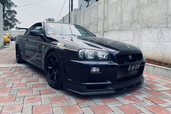 Modifikasi Ganteng Nissan Skyline GT-R R34