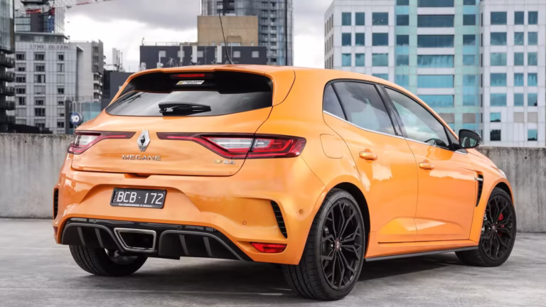 Renault Megane RS: Performa dan Fakta Menarik
